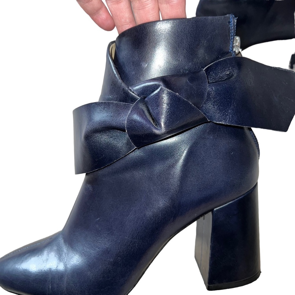 ZARA | Chunky Heel Ankle Boots with Bow Details size 6.5